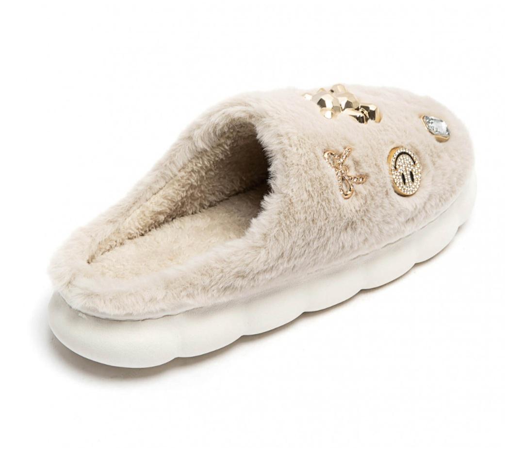 Women's slippers - white - smiley slippers