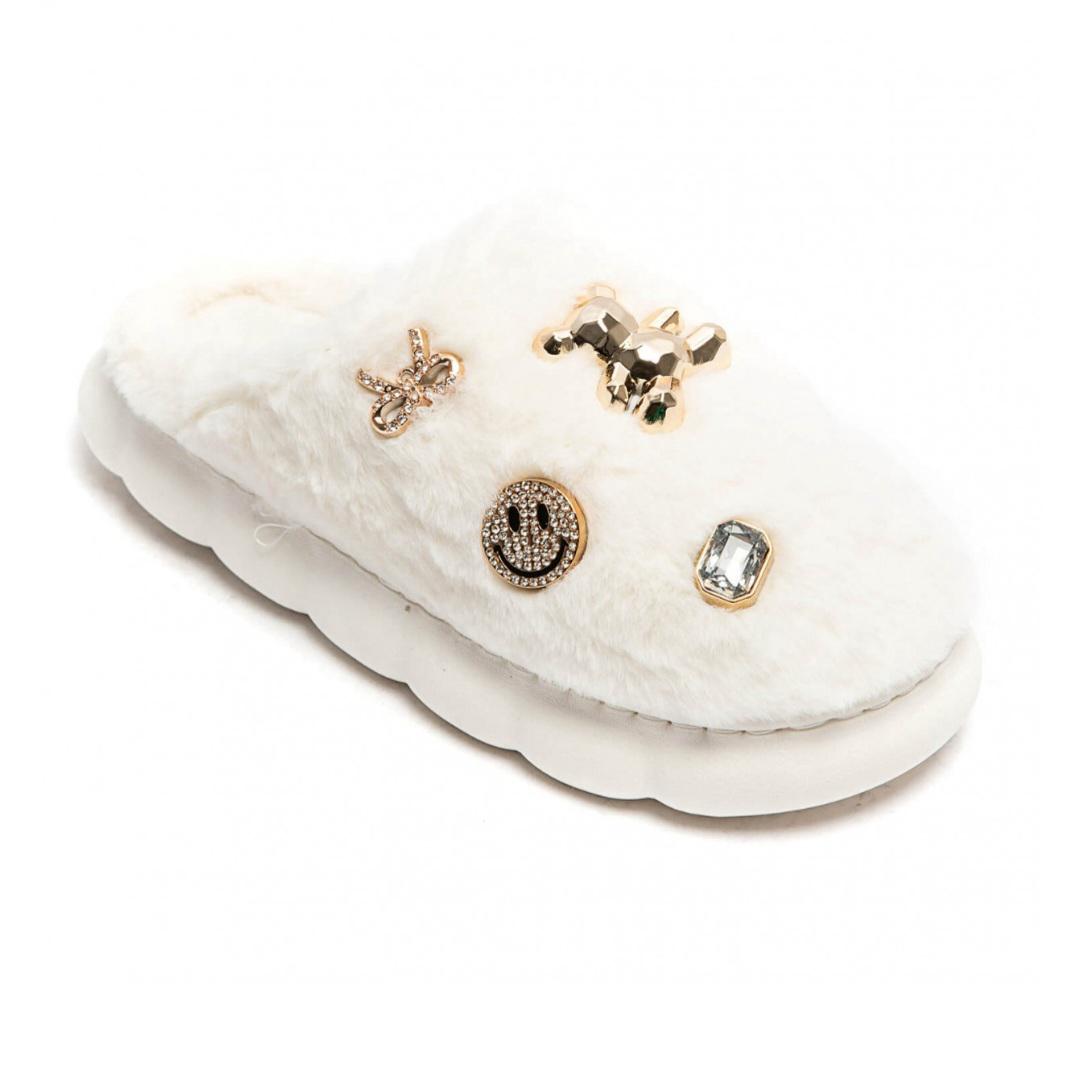 Women's slippers - white - smiley slippers
